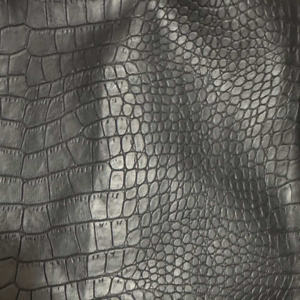 Elegant Black snakeskin Textured Women's Skirt